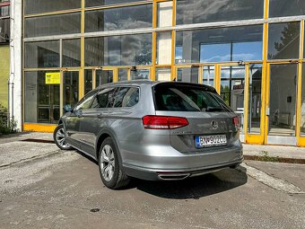 Volkswagen Passat Alltrack 2.0 TDI 4MOTION DSG Business - 5