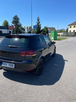 VW Golf 1,2 TSI 77 kW Trendline - 5