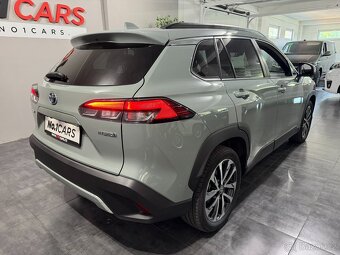 Toyota Corolla Cross 2,0 iHSD BUSINESS 4x4 1.MAJ ODPOČET DPH - 5