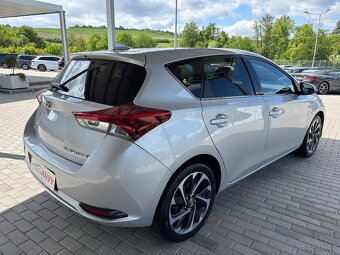 Toyota Auris 1,8 Hybrid e-CVT Executive - 5