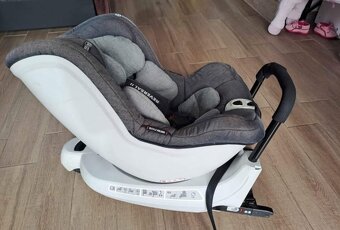 Otočná autosedačka do 18kg - 5
