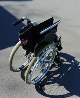 Invalidní vozík B+B šířka sedu 51 cm - 5