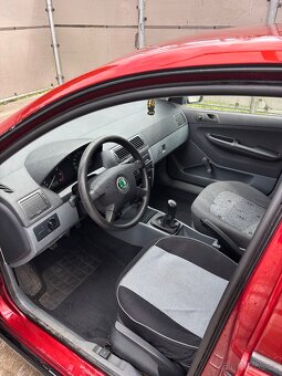 Škoda Fabie 1.4 Benzin - 5