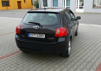 Prodám Toyota Auris - 5