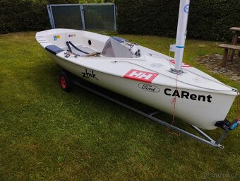 Plachetnice FINN - 5