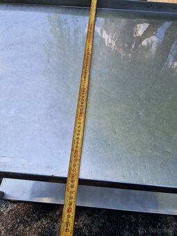 Nerezový stul  - 5