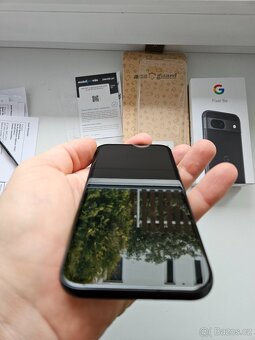 Google Pixel 8a 8/128 GB black - 5