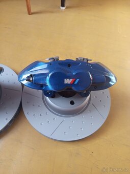 Trmeny bmw m sport a performance/kotouče - 5