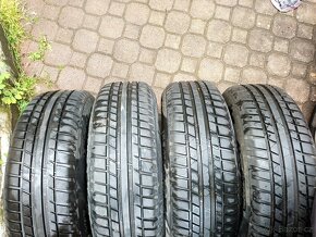 Letní pneu185/65/R15 s alu disky - 5