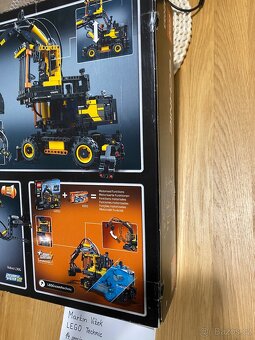 LEGO Technic 42053 Volvo EW 160E - 5