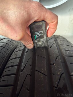 Hankook 205/60 R16 - 5