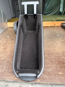 Škoda-loketní opěrka - 5