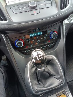 Prodám Ford Kuga - 5