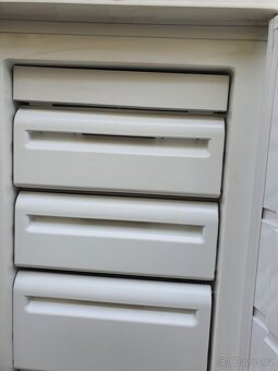 DOVOZzdarma AEG mrazák s 190 litrů objemem - 5