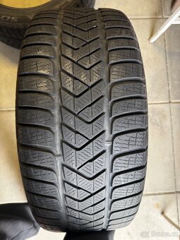 Zimní pneu Pirelii Stozero 245/45/18 - 5