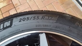 ALU kola ŠKODA 5x100 R17 NOVÁ letní sada KAMIQ pneu MICHELIN - 5