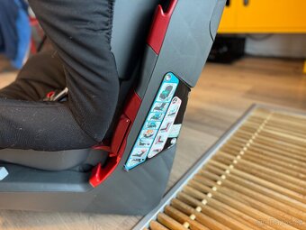 Autosedačka Britax SAFEFIX plus BR - 5