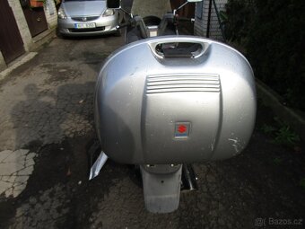 Suzuki AN 400 Burgman - 5