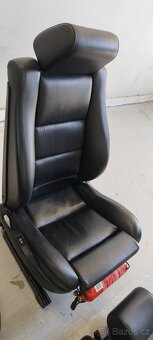 Bmw e34 M5 TOURING kozene predne + zadne sedacky - 5
