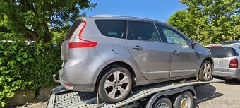 Renault Grand Scenic 2.0 Dci Náhradní díly - 5