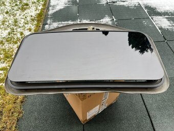 Střešní okno s kličkou - Šíbr WEBASTO - 5