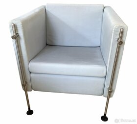ARFLEX italská dvoumístná sofa, křeslo a variabilní stolek - 5