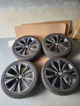 Originální ALU kola Jaguar 9,0Jx22 5x108, ET: 45 - 5