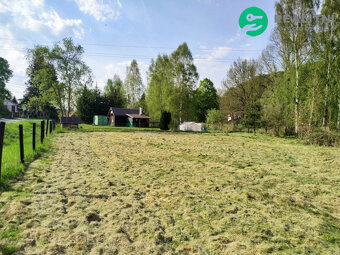 Stavební pozemek 963m² v obci Noviny pod Ralskem - 5