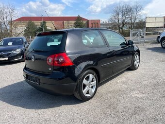 Volkswagen Golf 1.6i 75kW SPORTLINE - 5