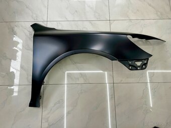 PŘEDNÍ BLATNÍKY / ŠKODA OCTAVIA 2 FACELIFT / ZASÍLÁME - 5