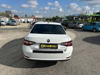 Skoda Superb 2017 - 5