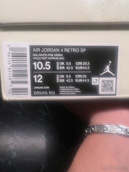 Jordan 4 SB 44,5 - 5