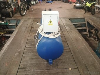 Vzdusnik kompresoru 300l - 5