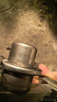 Saab 9-5 2.3T díly - 5