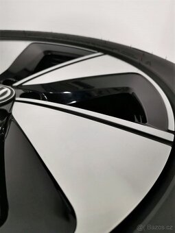 VW ID.4, VW Veloran orig. ALU disky 5x112 R19 - 5