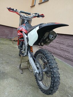 Cr 250 honda - 5