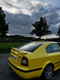 Škoda Octavia RS 1 – 1.8T, žlutá - 5