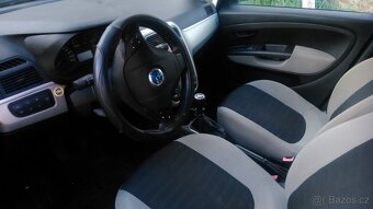 Fiat Grande Punto - 5