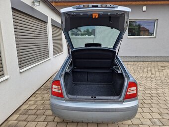 Škoda Octavia I 1.6 MPI - 5