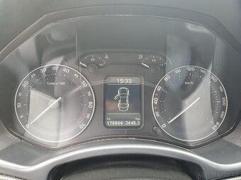 Škoda Octavia 2008, 1.6 FSI, 170 tis km, cena 65 000 kč - 5