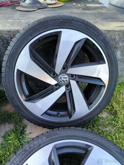 5x112 R18 VW Milton keynes - 5