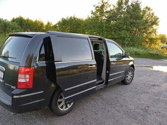 Chrysler Grand Voyager 2.8 CRDI - 5