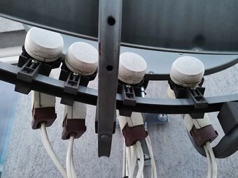 Prodám satelitní parabolu Maximum Toroidal T-55 + 4x LNB - 5