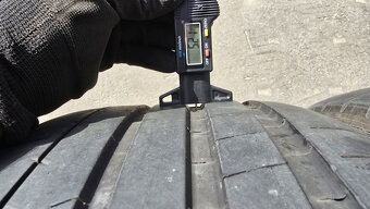 Letní pneu 255/35/19 Michelin - 5