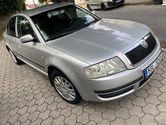 Škoda Superb - 5