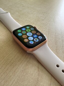 Apple Watch SE 40mm Rose gold - 5