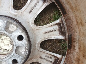 4ks Alu kola original Škoda 5x112 R16 - 5
