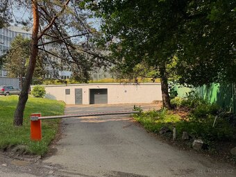 Prodej garáže 20 m² Pod Kaštany, Brno - 5