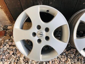 5x114,3 R16 originál hliníkové disky Nissan - ET 40 - 5