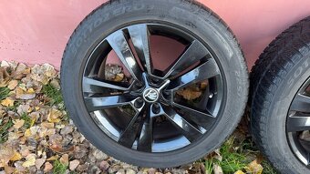 Alu kola Škoda R18 7J 5x112 ET 45 Black - 5